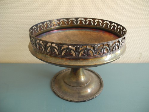 Ancienne coupe métal argenté - ancienne,