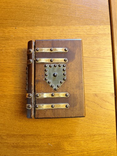 Livre cache secrète armoirie - livre,