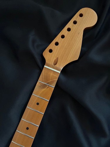 Stratocaster neck roasted - stratocaster,