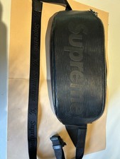 Sacoche suprême Louis Vuitton