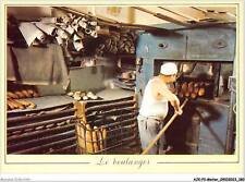 AJKP3-0336 - METIER - LE BOULANGER