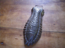 Vintage moule à chocolat / gâteau en fer blanc en forme de poisson
