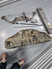 Hoyt Ultratech 75th