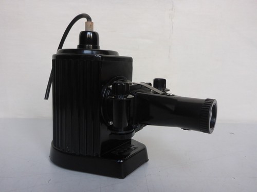 Vieux projecteur lanceur - projecteur,