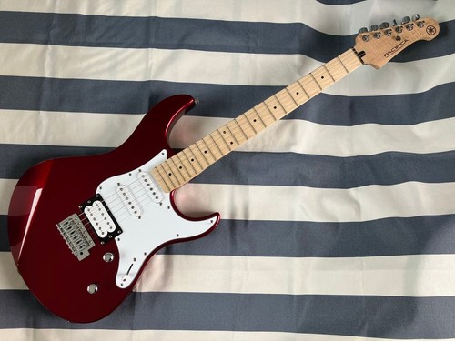 Yamaha pacifica112vm figurined - yamaha,