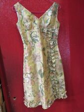ancienne robe vintage annees 50 - 60 verte tissus a decor floral et noeuds mini