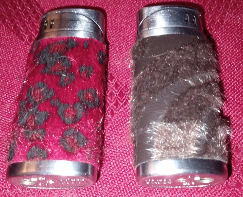 Briquets neufs lot de 2 - lot,