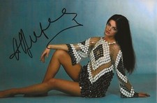 Autographe sur photo : Anny Duperey ( 12,5 x 19 )