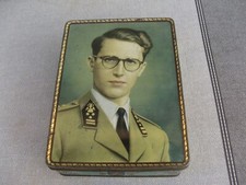 Ancienne boite en tôle