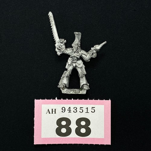 Rogue trader commandant - rogue,