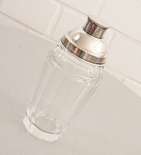 shaker cocktail en cristal