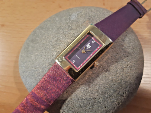 Watch montre bracelet - /, lip