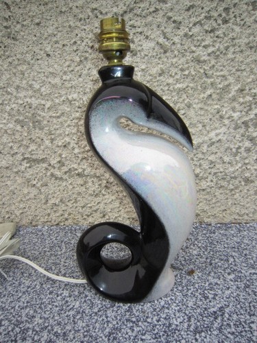 Ancienne lampe zoomorphe - ancienne,