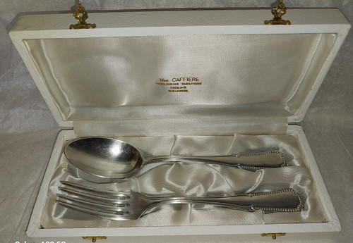 Coffret avec couverts - couverts, en