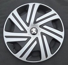 4 enjoliveurs Neuf pour