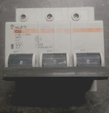 Disjoncteur Merlin Gerin