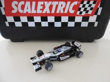 SCX  F1 MC Laren MP4 / 16 Mika