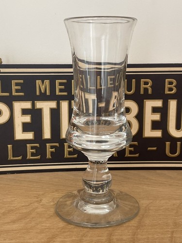 Ancien verre pied de - ancien, à