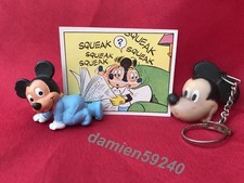 Figurines ; Lot MICKEY MOUSE porte clé vintage + figurine & sticker/autocollant
