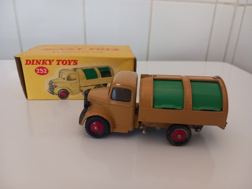 Dinky toys bedford - dinky, +