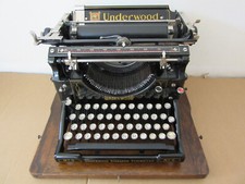 Machine à écrire UNDERWOOD
