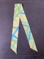 Foulard Hermès twilly -