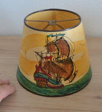 Ancien Abat jour pince ampoule décoré voilier 3 mats (Années 50-60)