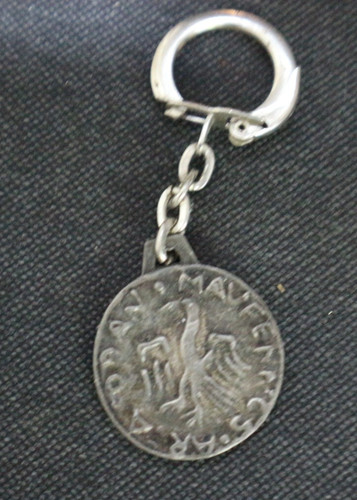 Ancien porte cle - porte, publicitaire