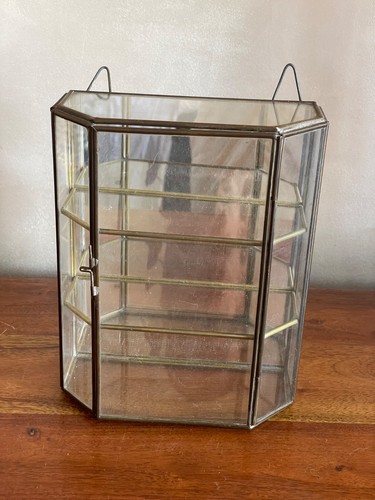 Petite vitrine poser - petite,