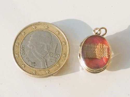 Beau petit pendentif - beau,