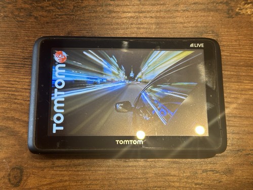 Tom live model - go,