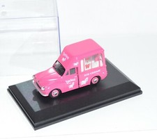 MORRIS MINOR VAN GLACIER