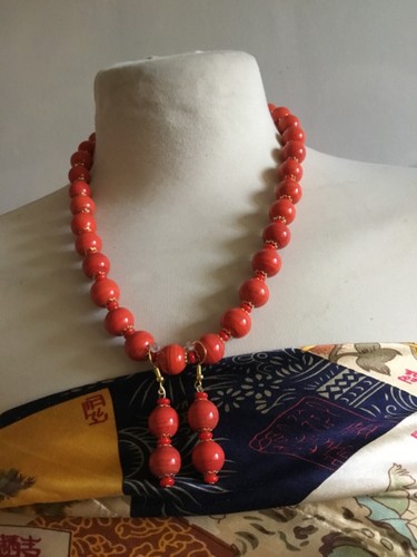 Collier perles de verre - b.o,
