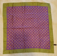 Foulard / Carré de Soie -