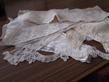 Lot de dentelles anciennes - 1