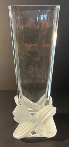 Lalique frosted lucca - frosted,