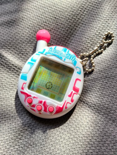 Tamagotchi connection - connection, v4