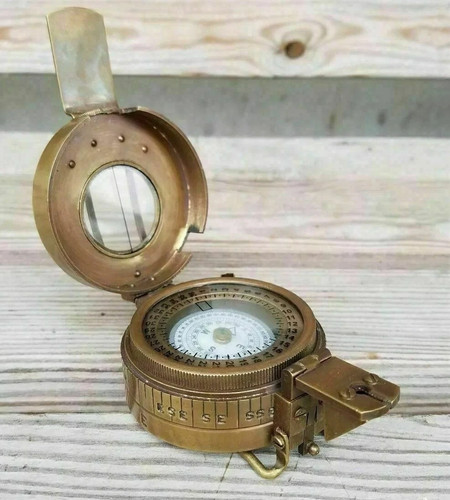 Ancienne boussole laiton - boussole,