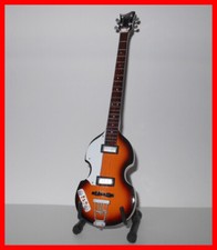 The BEATLES PAUL McCARTNEY GUITARE MINIATURE! BASSE HOFNER 500:1 Cavern Pop Rock