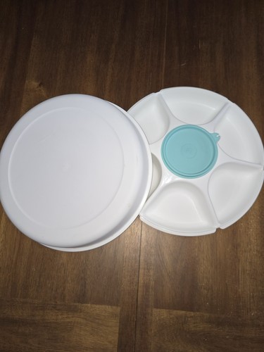 Tupperware serving center - serving,