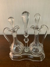 Serviteur huile et vinaigre en cristal