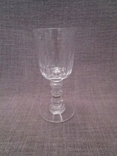Verre a liqueur ancien en