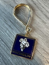 Porte Clé émaillé ancien MICHELIN