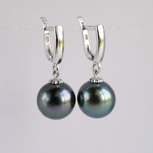 Grandes boucles oreilles - grandes,