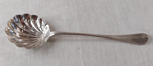 Ancienne grande cuillère - , à