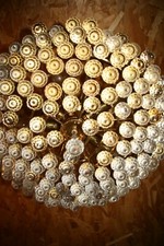 lustre plafonnier suspension  à pampilles boules de verre à facettes **.