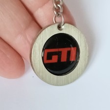 Porte clé PEUGEOT 205 GTI   en métal