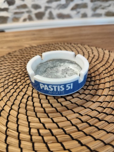 Ancien cendrier pastis - ancien, 51