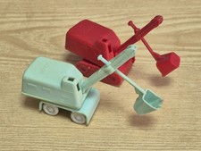 Jouet Ancien Lot De 2 Grue Sur Roue Bonux En Plastique