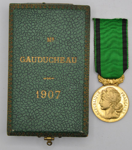 Décoration médaille - décoration,